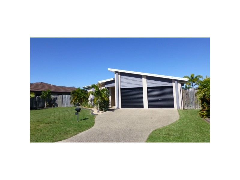 12 Mida Lane, Ooralea QLD 4740