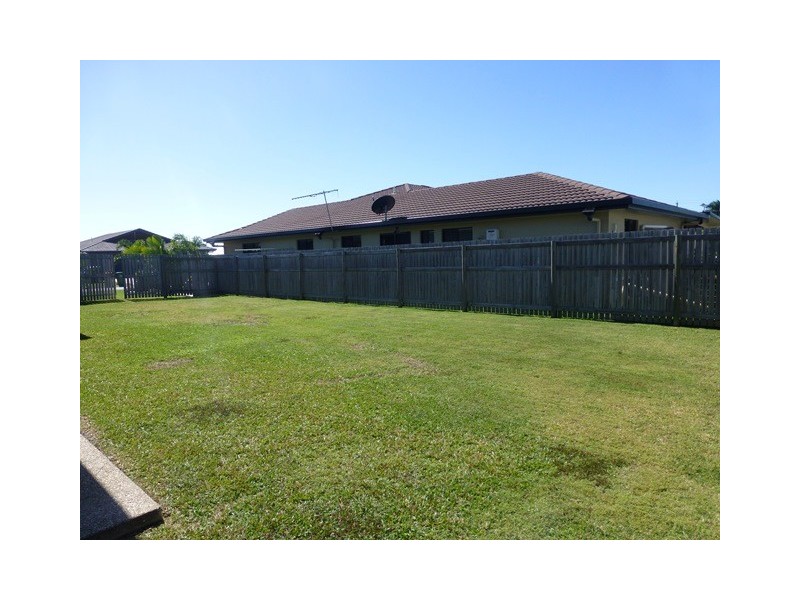 12 Mida Lane, Ooralea QLD 4740
