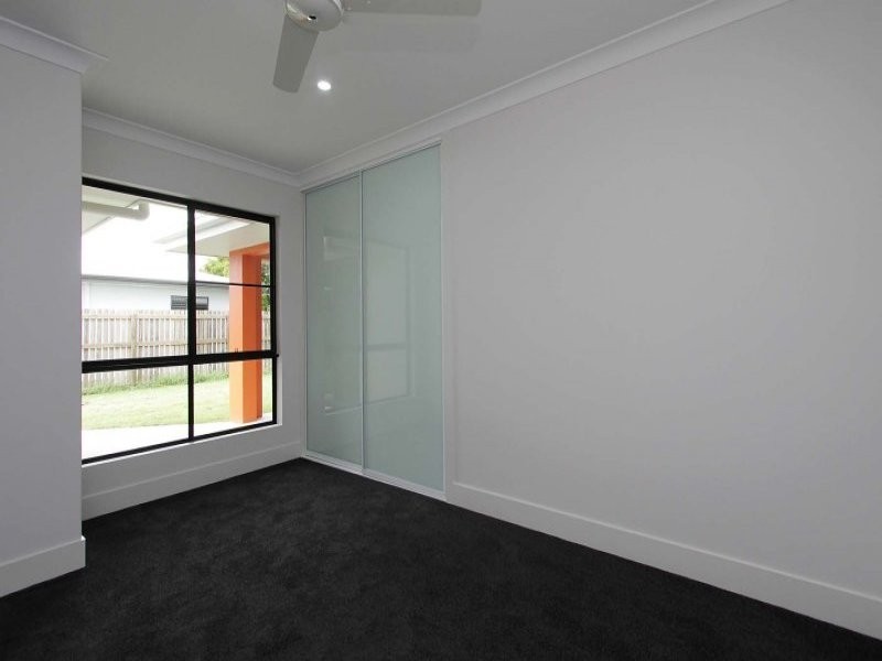 27 Kennys Road, Marian QLD 4753