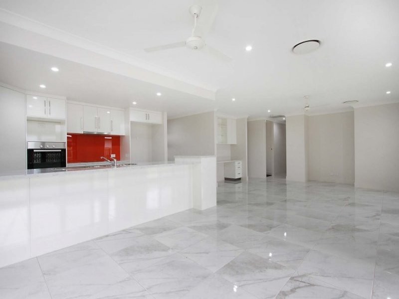 27 Kennys Road, Marian QLD 4753