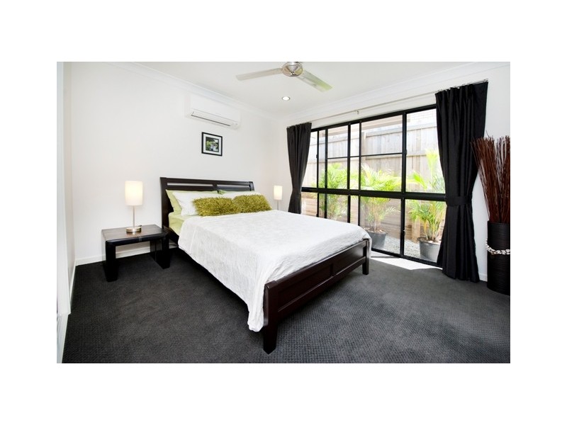43 Dobinson Street, Bucasia QLD 4750