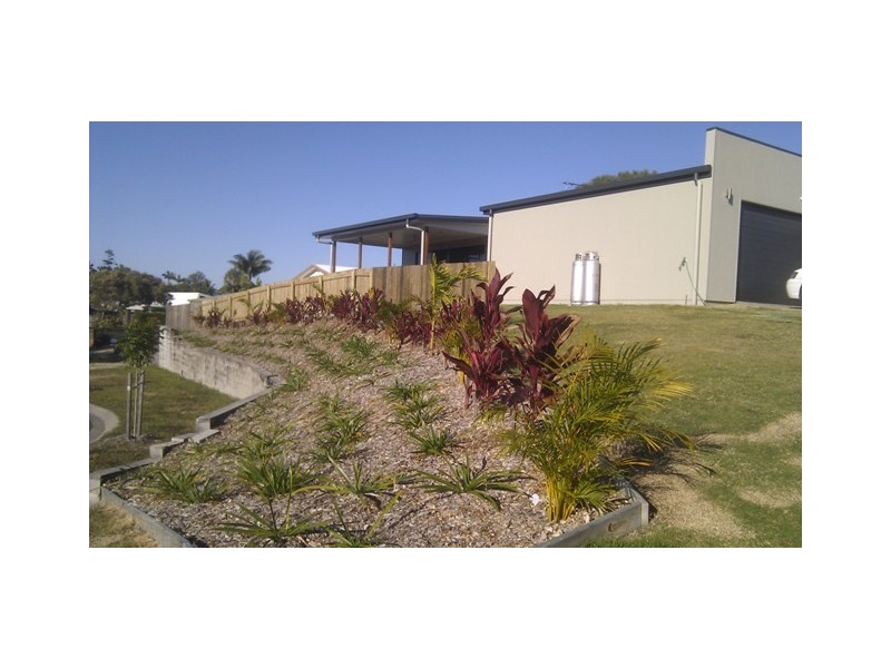 43 Dobinson Street, Bucasia QLD 4750