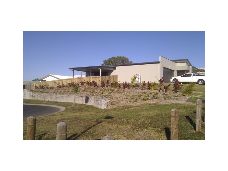 43 Dobinson Street, Bucasia QLD 4750