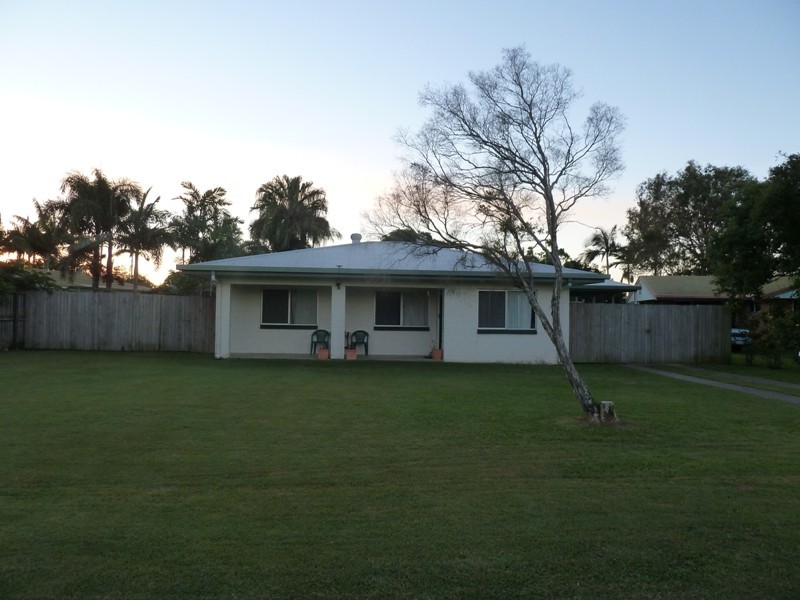 5 Mansfield Drive, Beaconsfield QLD 4740