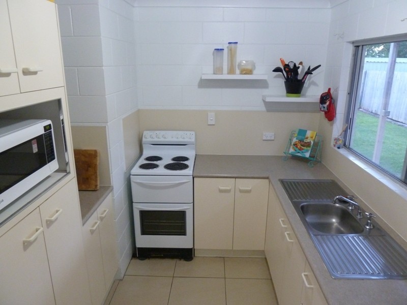 5 Mansfield Drive, Beaconsfield QLD 4740