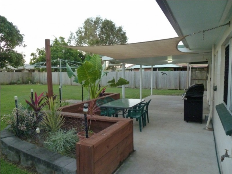 5 Mansfield Drive, Beaconsfield QLD 4740