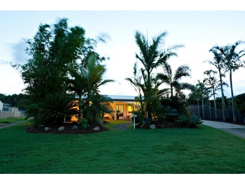 10 Elizabeth Drive, Bucasia QLD 4750