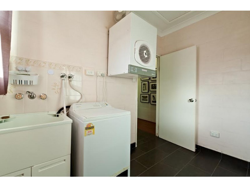 10 Elizabeth Drive, Bucasia QLD 4750