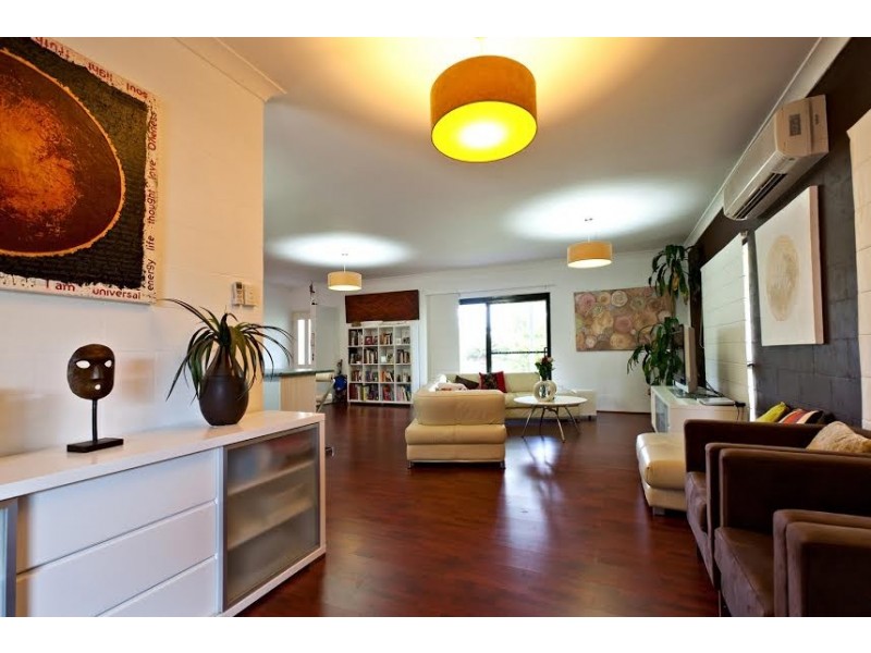 10 Elizabeth Drive, Bucasia QLD 4750