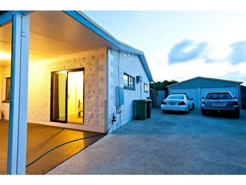 10 Elizabeth Drive, Bucasia QLD 4750