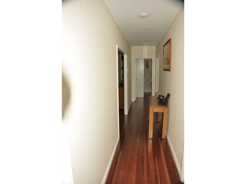 19 Hume Street, West Mackay QLD 4740