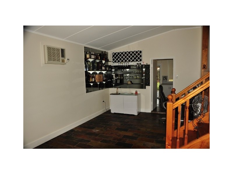 19 Hume Street, West Mackay QLD 4740