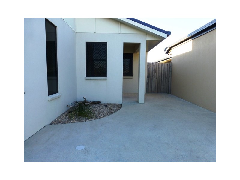 39 Hastings Street, Ooralea QLD 4740