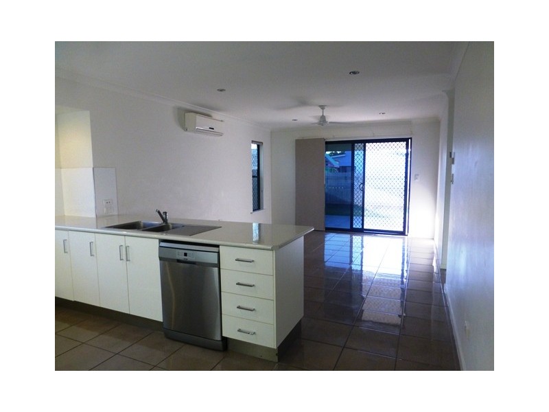 39 Hastings Street, Ooralea QLD 4740