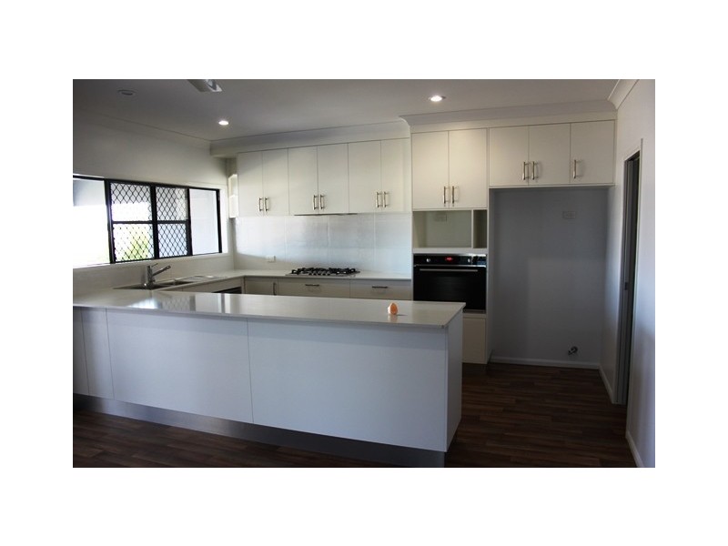 1 Sapphire Court, North Mackay QLD 4740