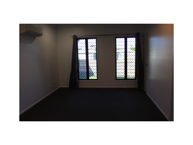 1 Sapphire Court, North Mackay QLD 4740