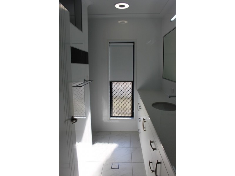 1 Sapphire Court, North Mackay QLD 4740