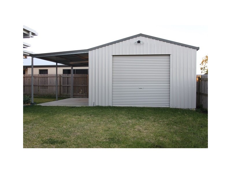 1 Sapphire Court, North Mackay QLD 4740