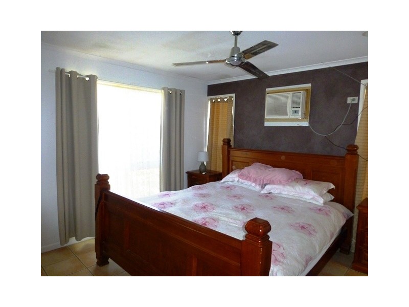 14 Cambridge Avenue, Andergrove QLD 4740