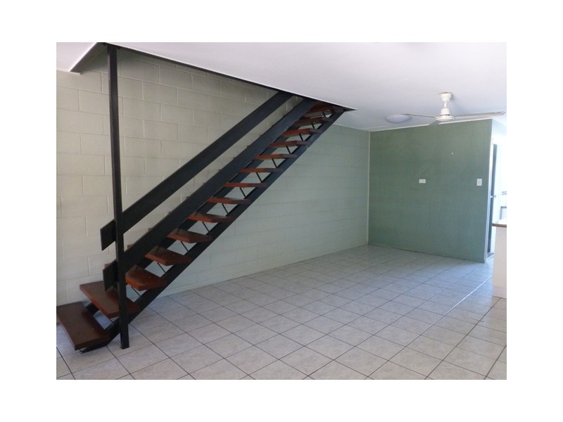 3B/37 Juliet Street, South Mackay QLD 4740
