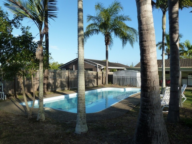 10 Crispin Drive, Mount Pleasant QLD 4740