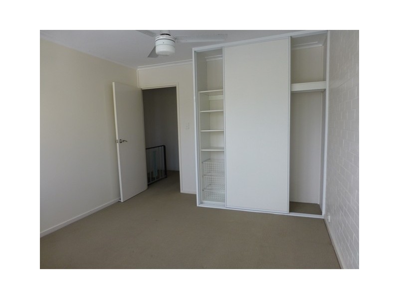 4/331 Shakespeare Street, Mackay QLD 4740