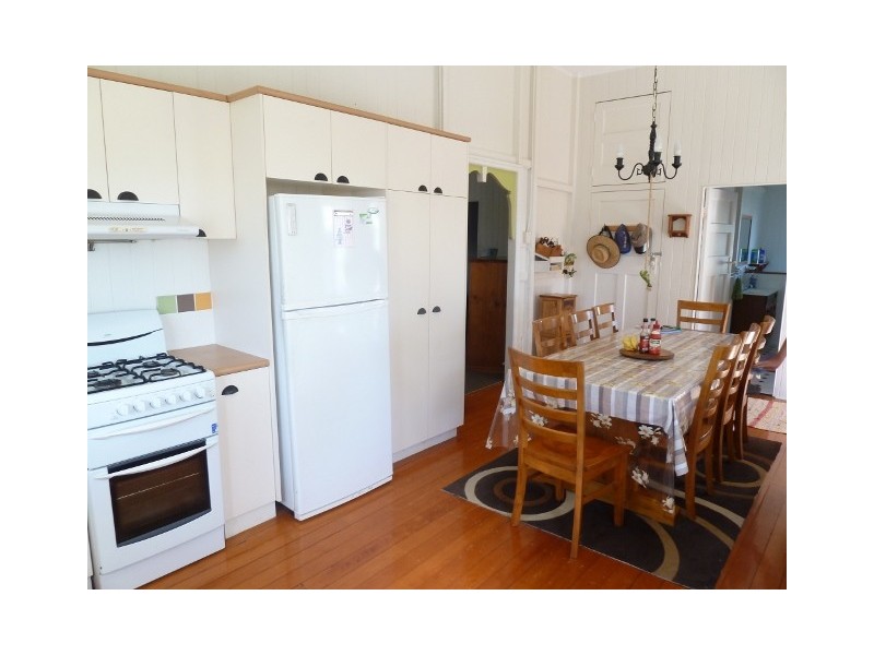 4 Grant Street, Mackay QLD 4740