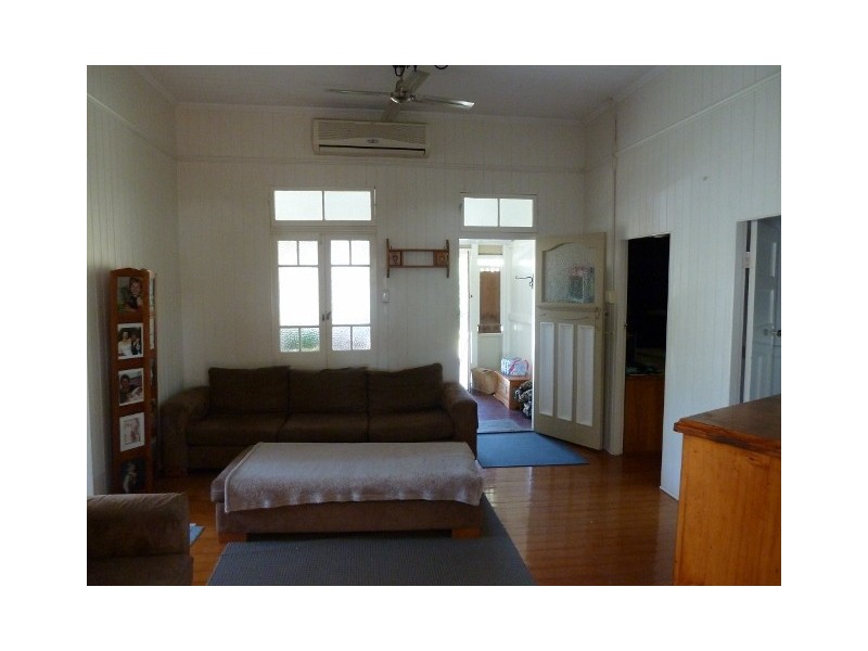 4 Grant Street, Mackay QLD 4740