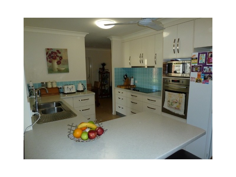 7 Freeman Ave, Slade Point QLD 4740