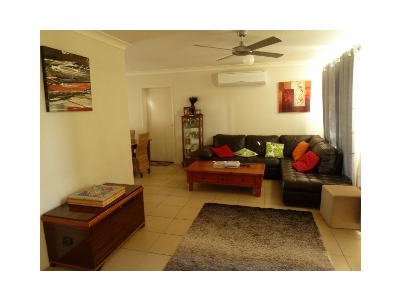 7 Freeman Ave, Slade Point QLD 4740