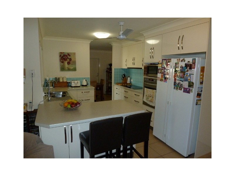 7 Freeman Ave, Slade Point QLD 4740