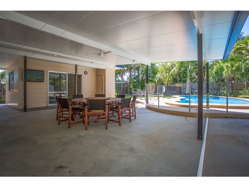 1 Annie Wood Ave, Mount Pleasant QLD 4740