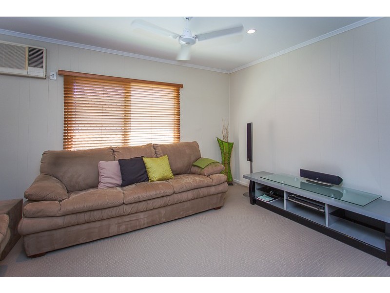 1 Annie Wood Ave, Mount Pleasant QLD 4740