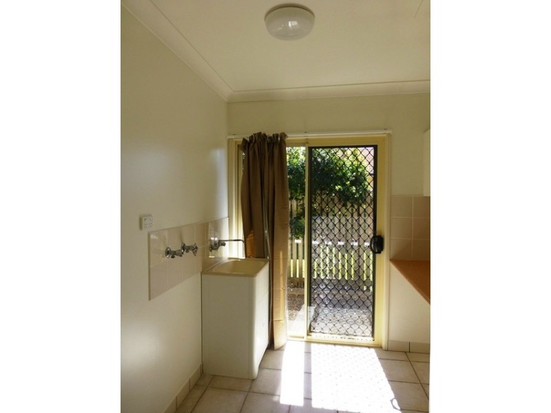 40 Kidston Avenue, Rural View QLD 4740