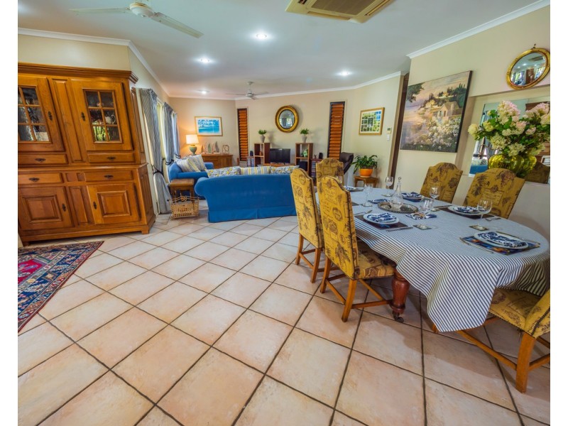 15 Muldoon Court, Eimeo QLD 4740