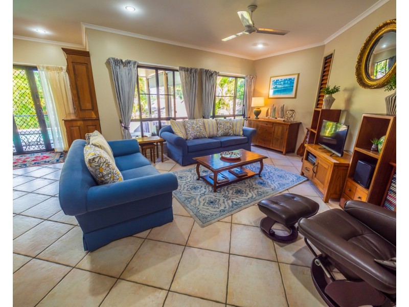 15 Muldoon Court, Eimeo QLD 4740