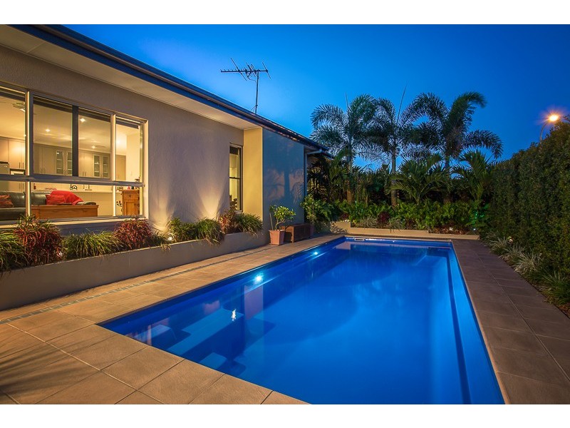 54 Gingham Street, Glenella QLD 4740