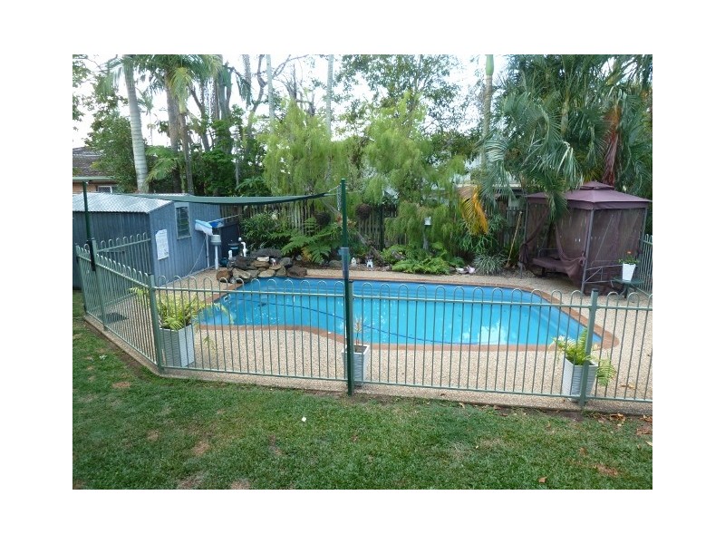 32 Leahy Street, Beaconsfield QLD 4740
