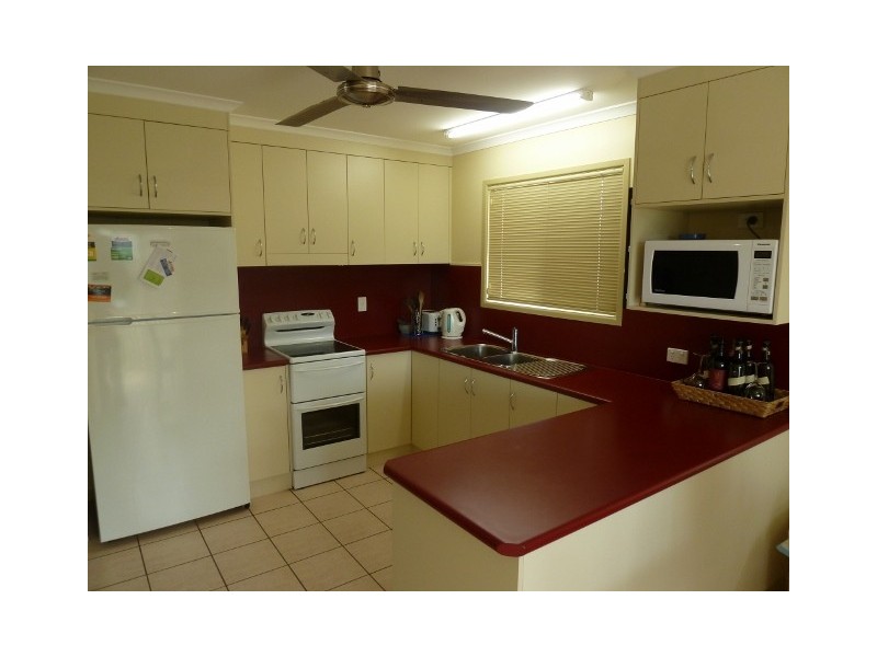 1/14 Perkins St, North Mackay QLD 4740