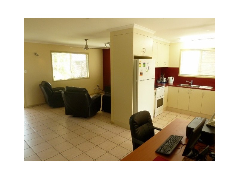 1/14 Perkins St, North Mackay QLD 4740