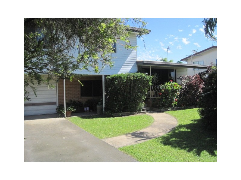 37 Peak Downs Highway, Ooralea QLD 4740