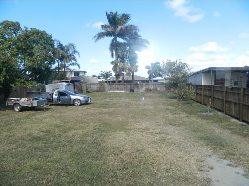 37 Peak Downs Highway, Ooralea QLD 4740