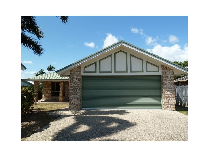 11 Nella Drive, South Mackay QLD 4740