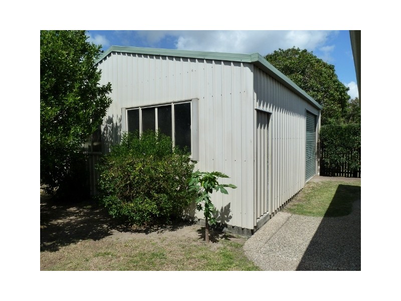 11 Nella Drive, South Mackay QLD 4740