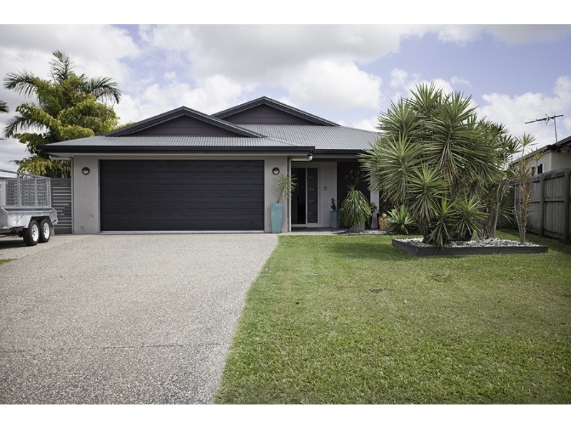 35 Gingham Street, Glenella QLD 4740