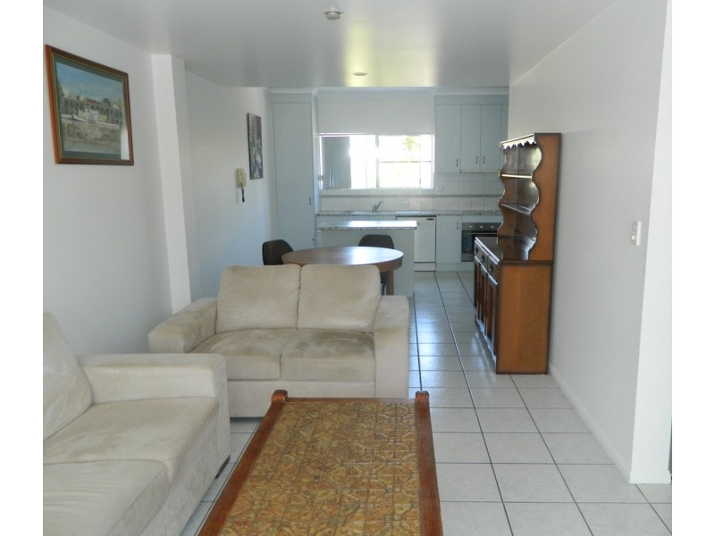 12/11 Bridge Road, East Mackay QLD 4740