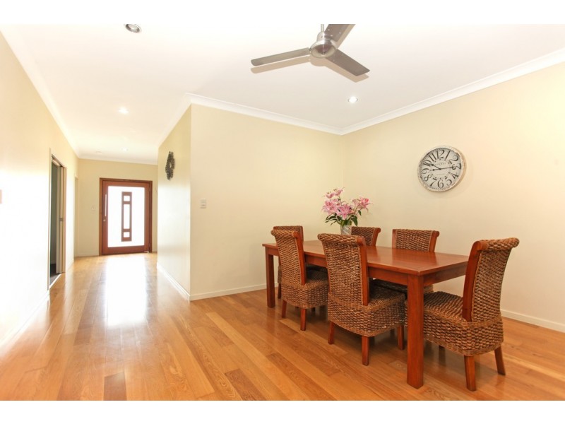 15 Vidar Crescent, Ooralea QLD 4740