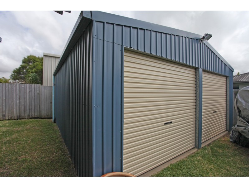 15 Vidar Crescent, Ooralea QLD 4740