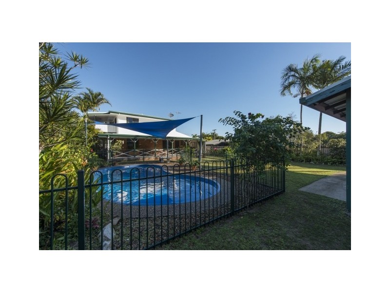 13 Gentle Ave, Bucasia QLD 4750