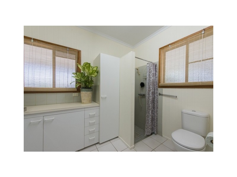 13 Gentle Ave, Bucasia QLD 4750